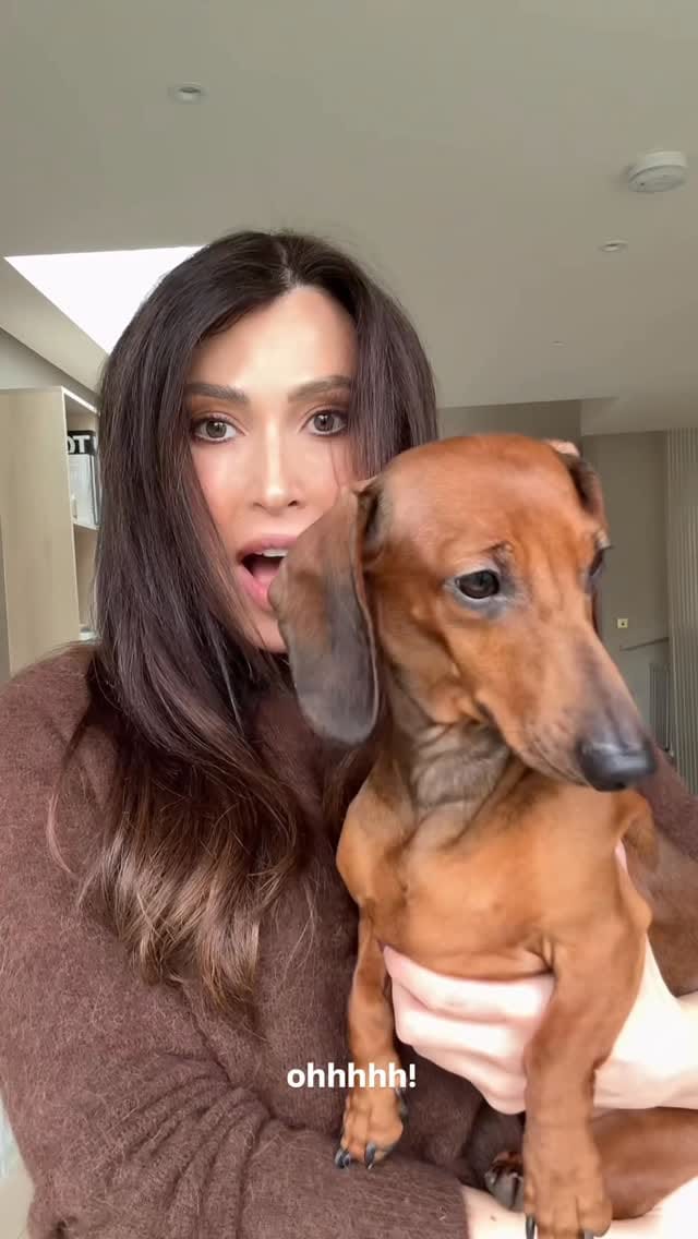 Post 1 by Joanne Burns - beauty , style, travel and lifestyle creator on Instagram (video)