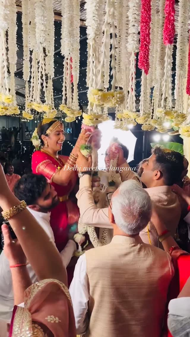 Post 7 by Vaishali Verma ✈︎ on Instagram (video)