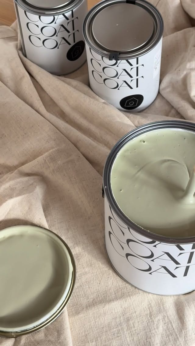 Post 2 by Esther Pillans on Instagram (video)