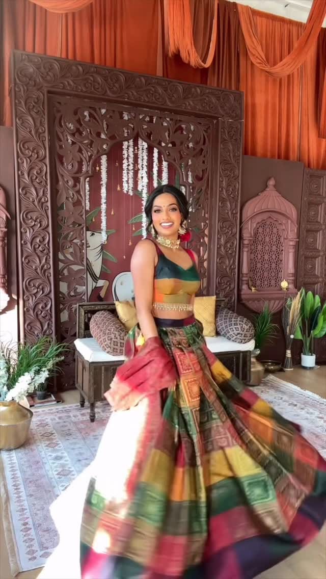 Post 4 by Abeena Meera on Instagram (video)
