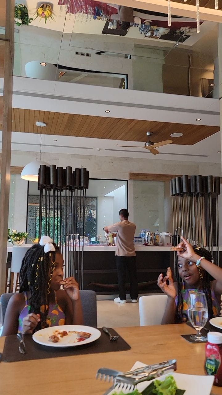 Post 3 by Brooklyn & Lexington Goring on Instagram (video)