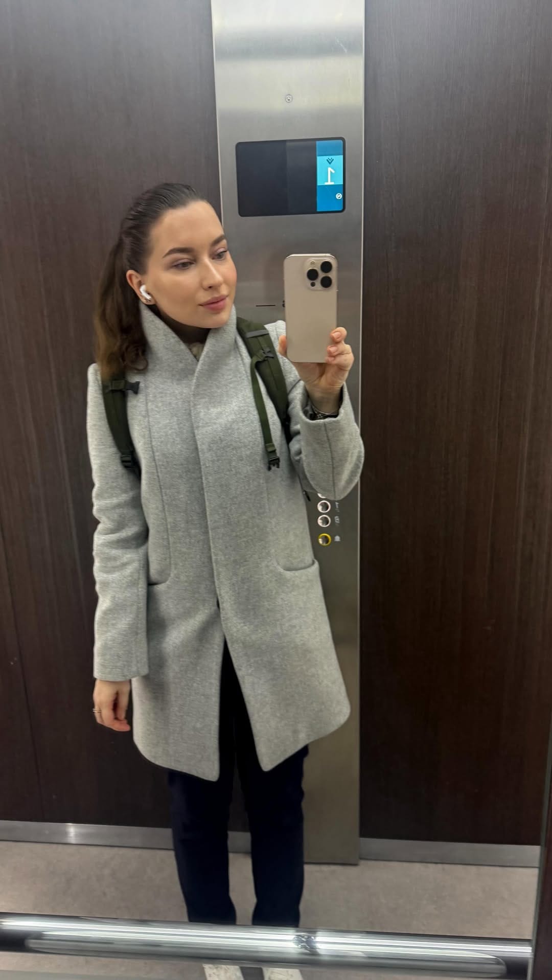 Post 4 by 𝖬𝖺𝗋𝗒𝗂𝖺 on Instagram (video)