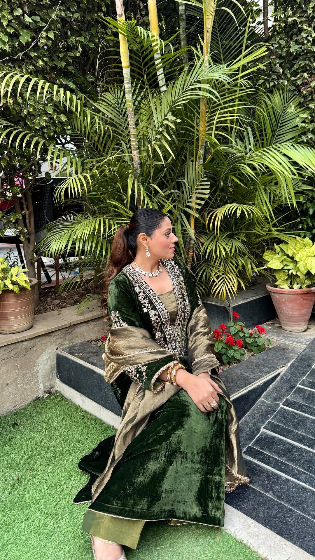 Post 1 by Shreya Mahajan Bhutani on Instagram (video)