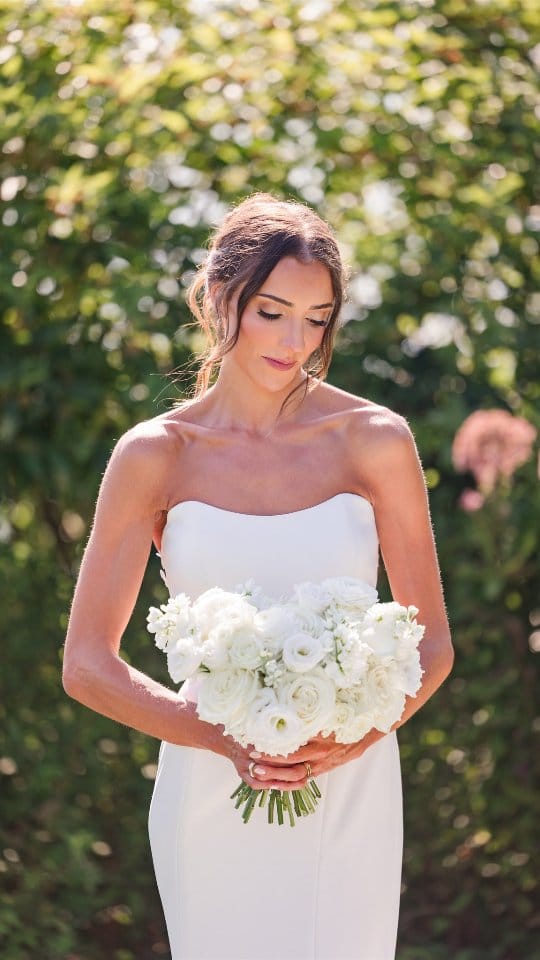 Post 2 by Alyssa Parker | New England Photographer on Instagram (video)