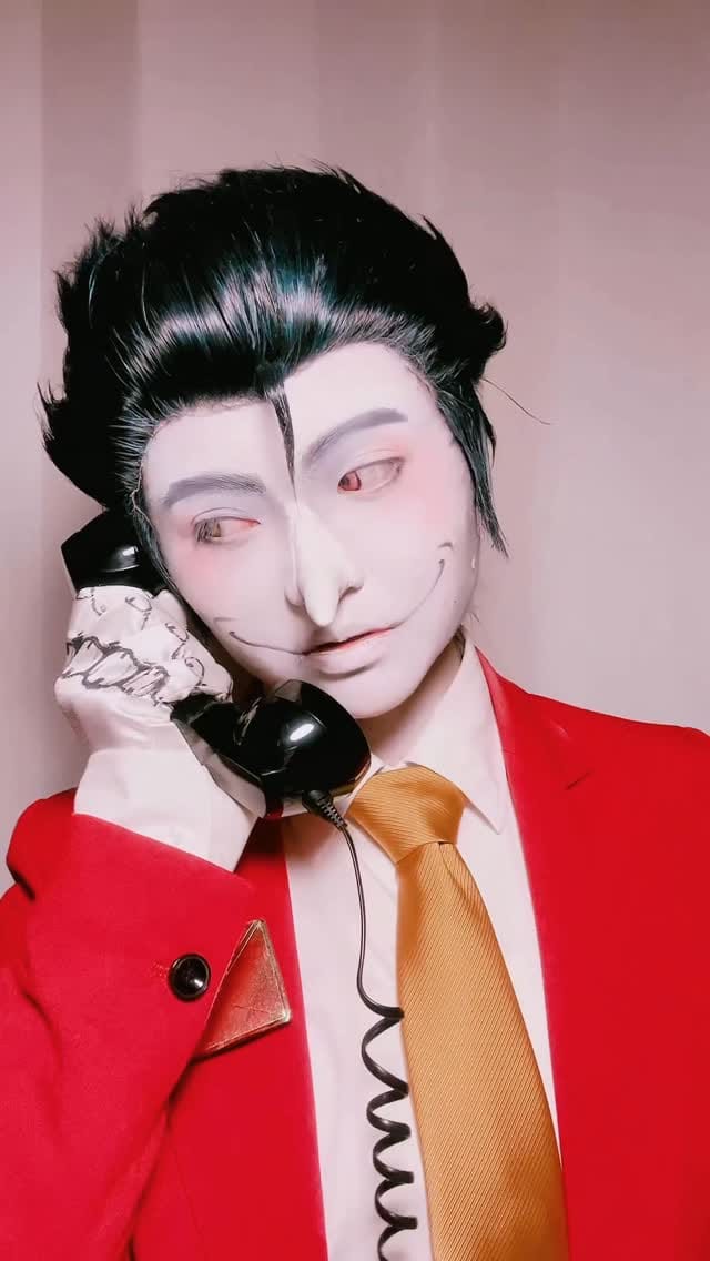 Post 5 by SYM [Sym8Tree] on Instagram (video)