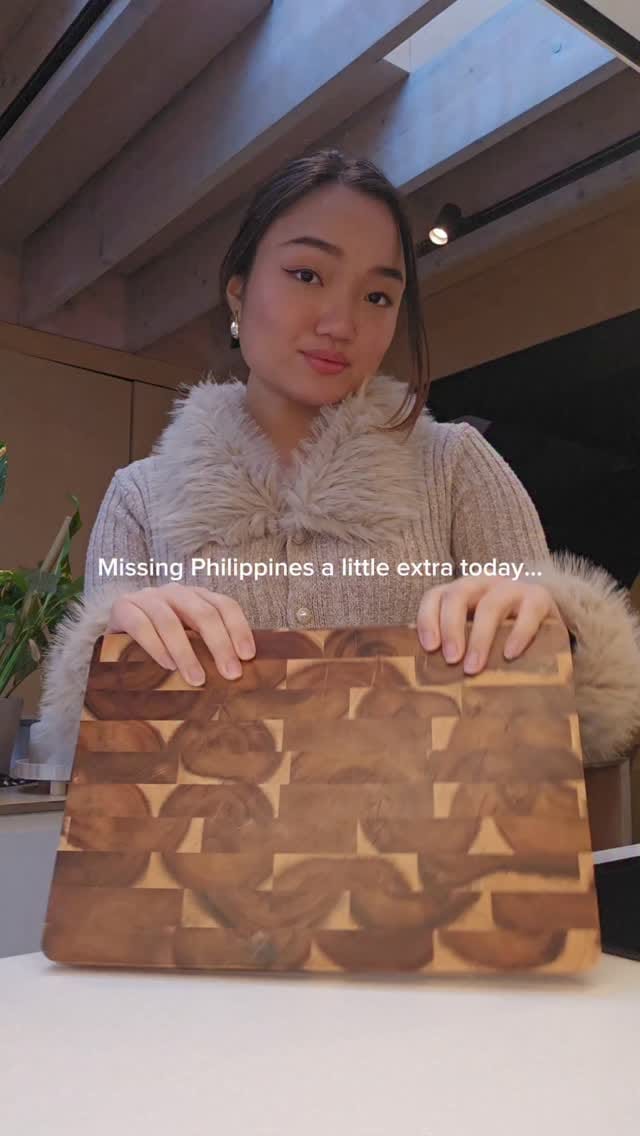 Post 6 by Maria Valerie on Instagram (video)