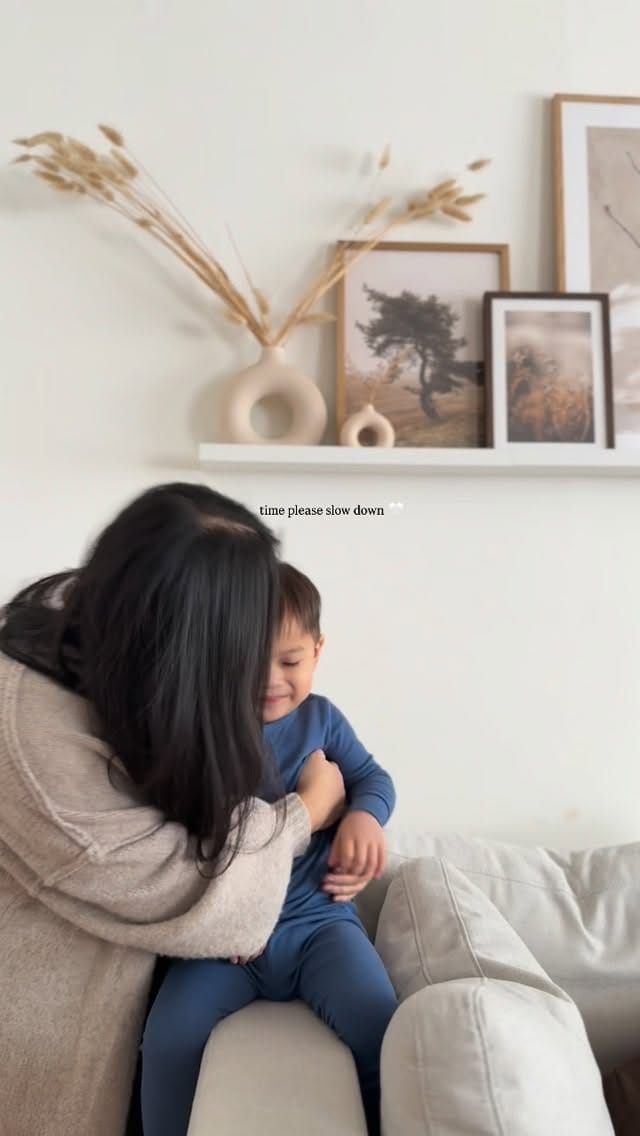 Post 4 by JENNIE-VIE on Instagram (video)