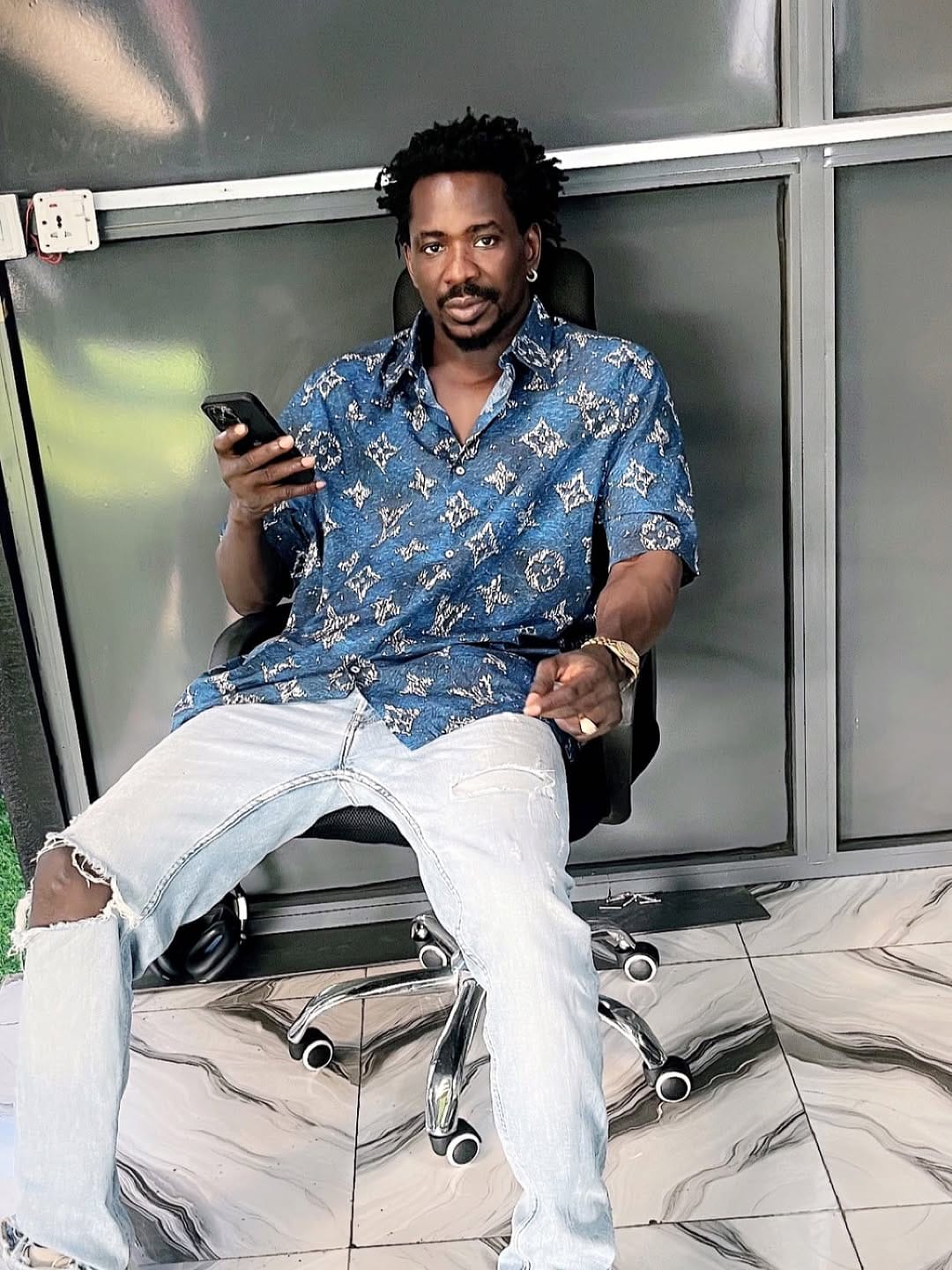 Post 1 by @remmygeorge on Instagram (carousel)