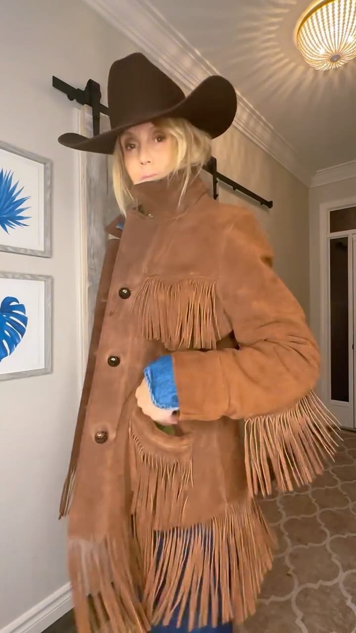 Post 2 by Jane  Stewart Western Fashion | Speaker on Instagram (video)