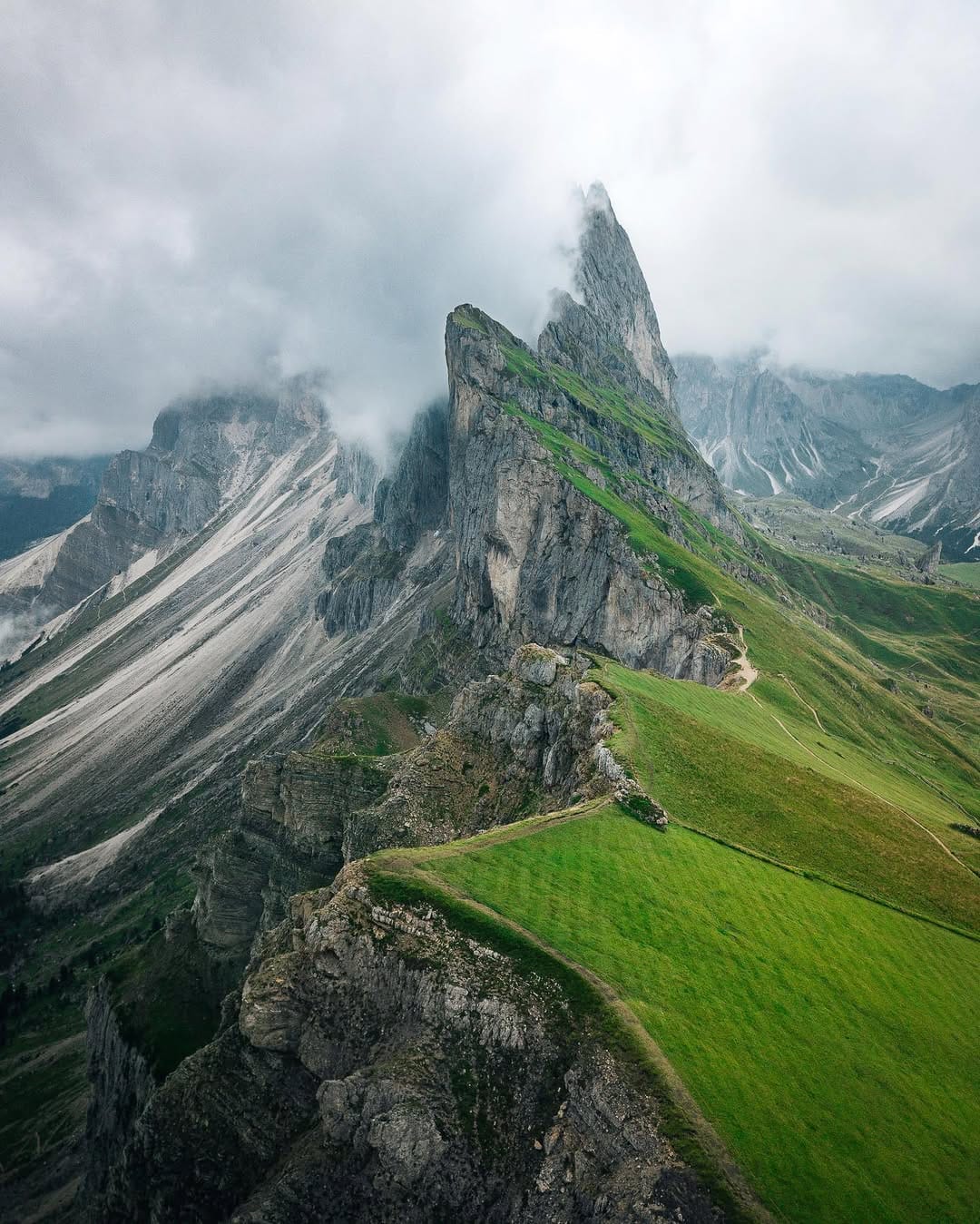 Post 2 by JAMES | TRAVEL PHOTOGRAPHY on Instagram (image)