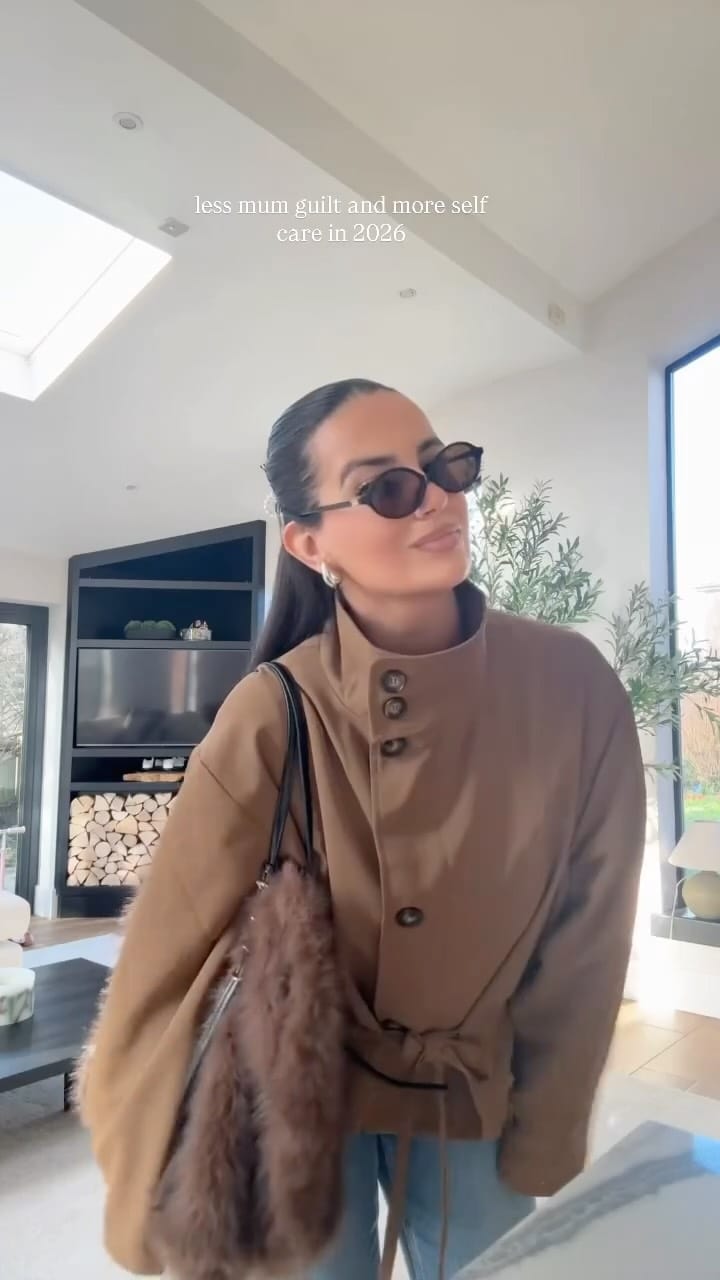 Post 1 by Nicole Corrales on Instagram (video)