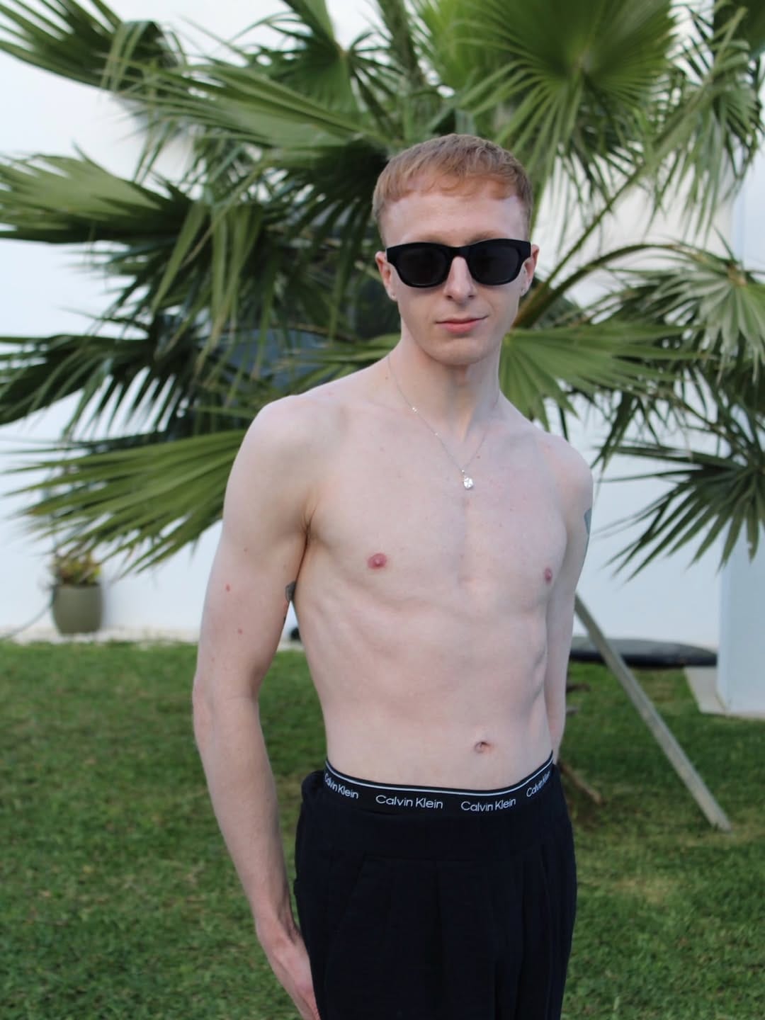 Post 6 by Lewis T /Redhead Socialite on Instagram (image)