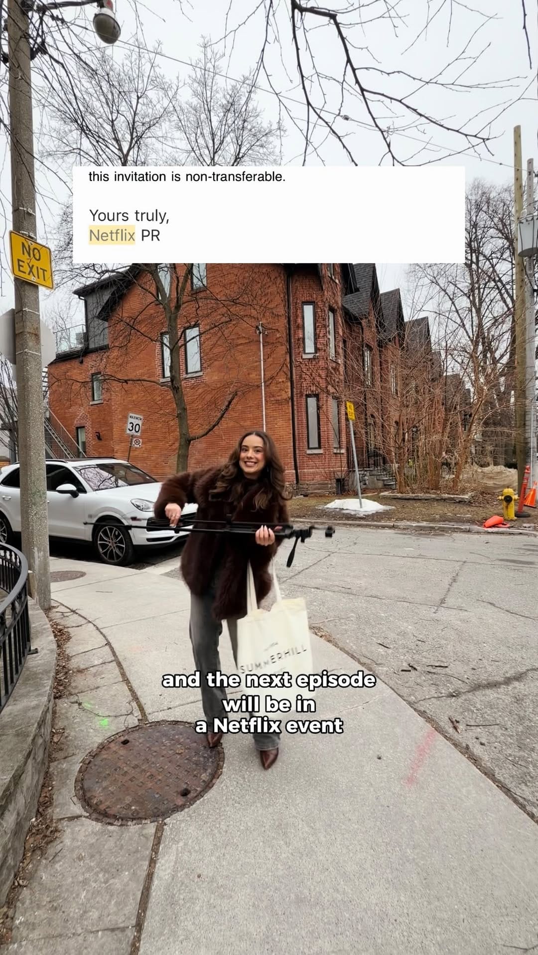 Post 4 by Bella Araujo on Instagram (video)