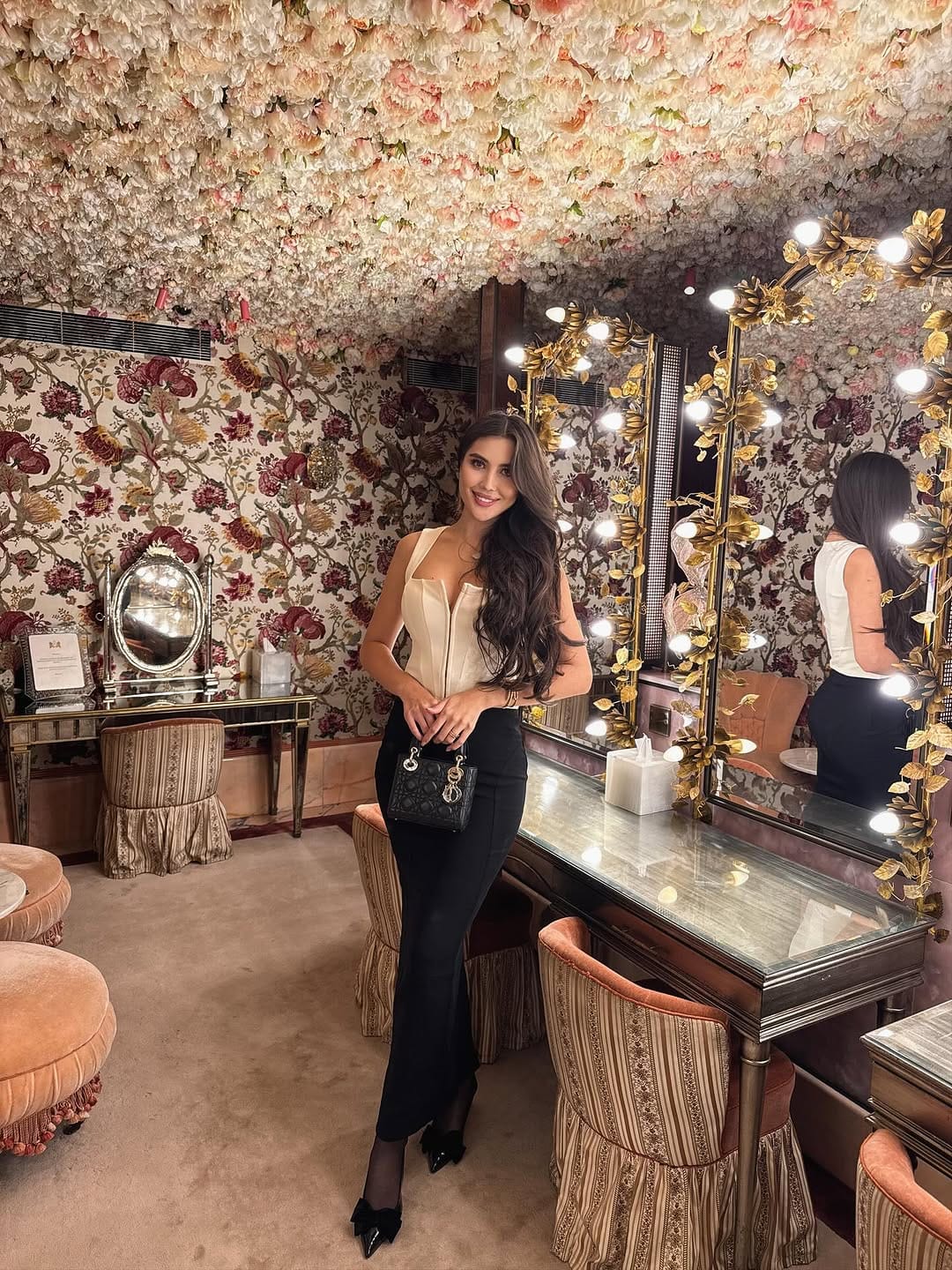 Post 9 by Aziza Tokashova on Instagram (carousel)