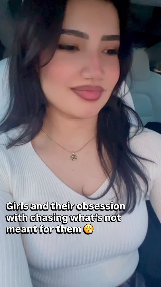 Post 3 by YOGITA on Instagram (video)
