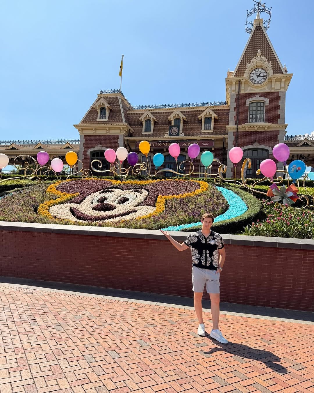 Post 9 by Miles Reza on Instagram (carousel)