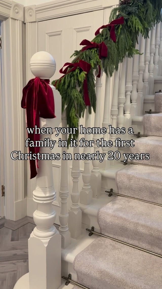 Post 3 by Fiona & Greg 👩🏼‍🤝‍👨🏻 Beatrix 👼🏼& Rufus 🐾 on Instagram (video)