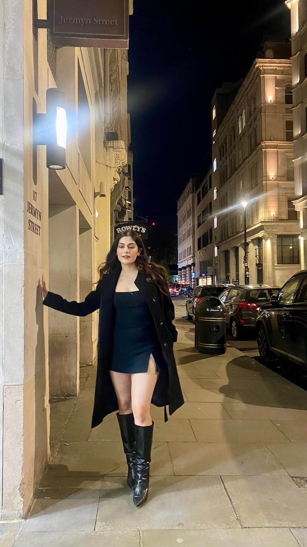 Post 10 by Richa Singh on Instagram (video)