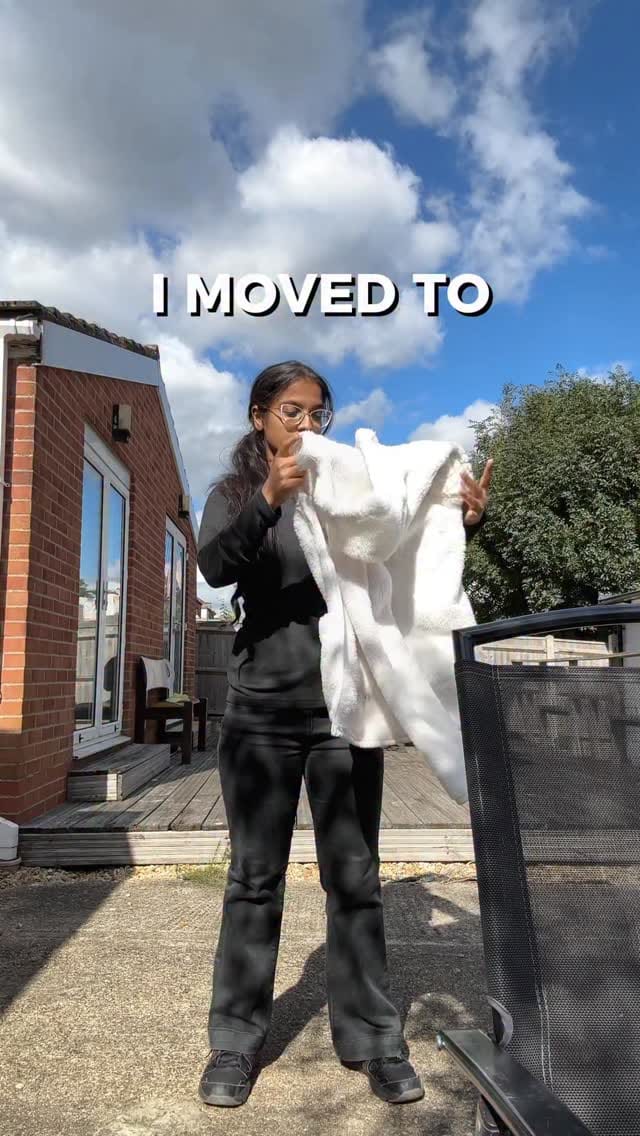 Post 8 by Arya Kale on Instagram (video)