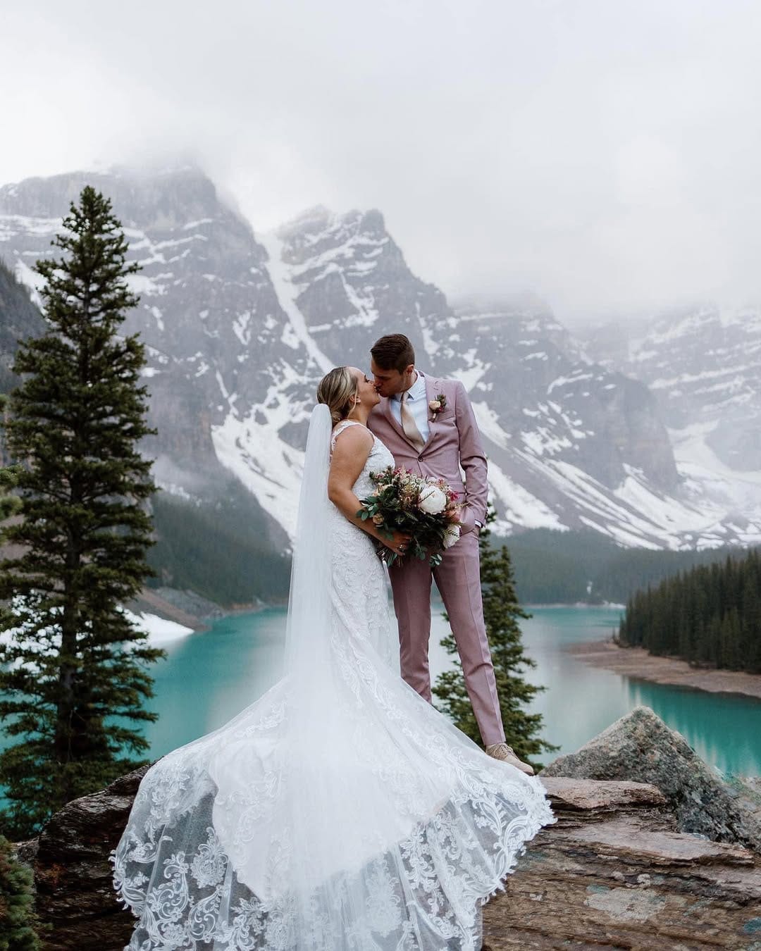 Post 10 by Wedding Photographer & Planner - Italy- Banff-YYC on Instagram (image)