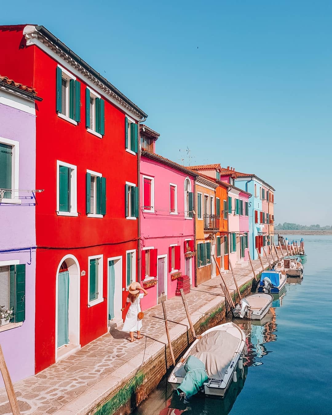 Post 4 by Jenny Johnson 🖤 Travel & style on Instagram (image)