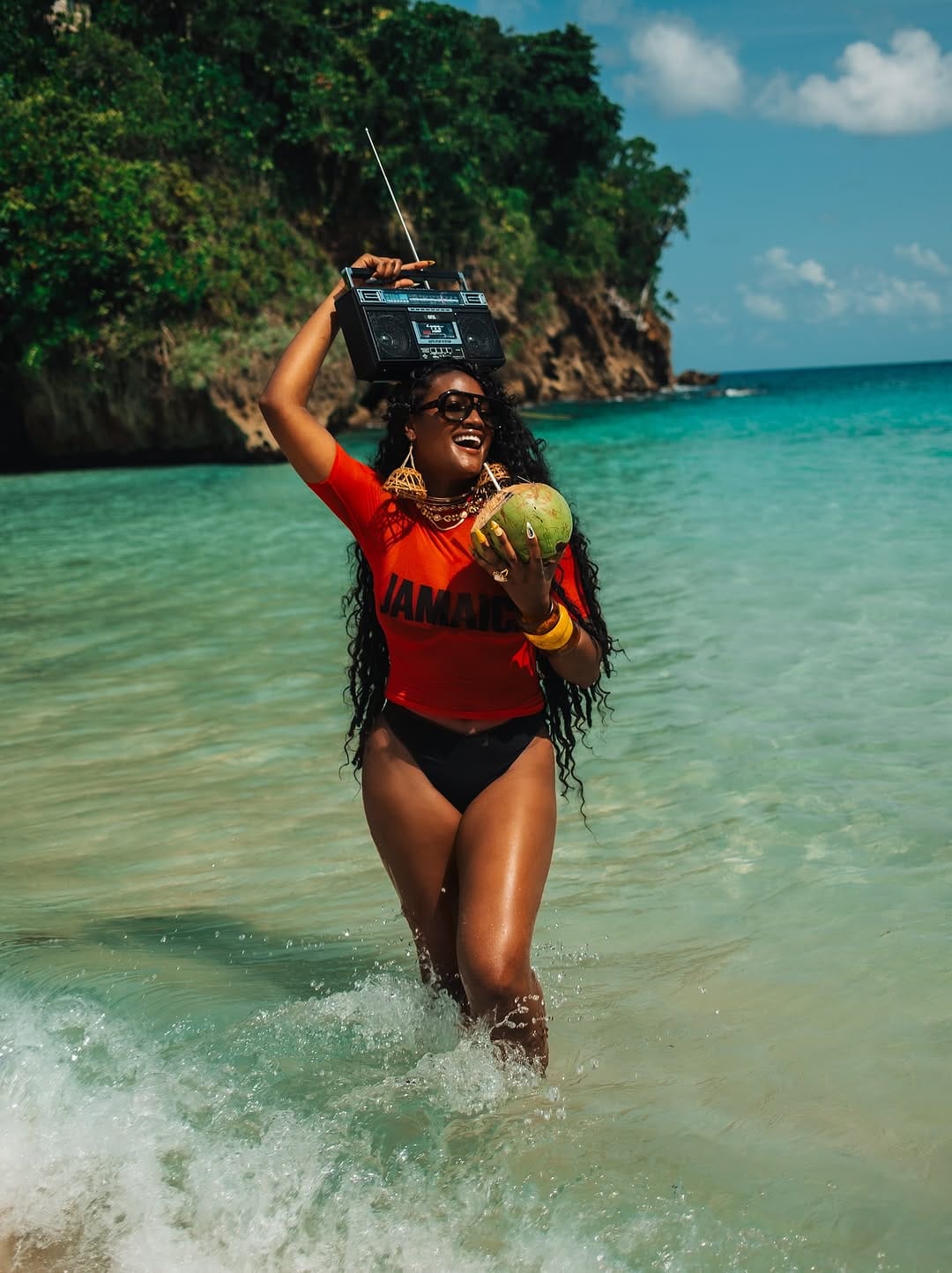 Post 8 by SABRINA • TRAVEL • FASHION on Instagram (carousel)