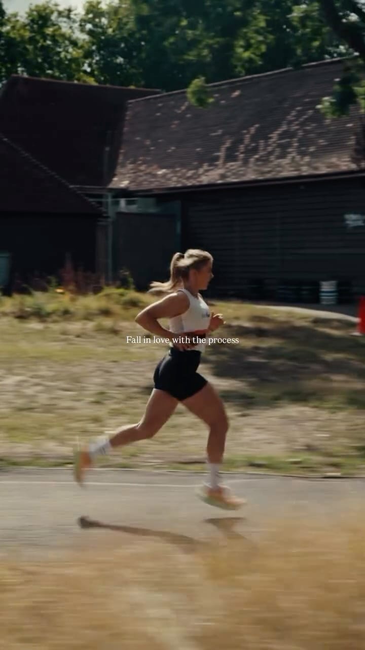 Post 1 by Julia Draper on Instagram (video)