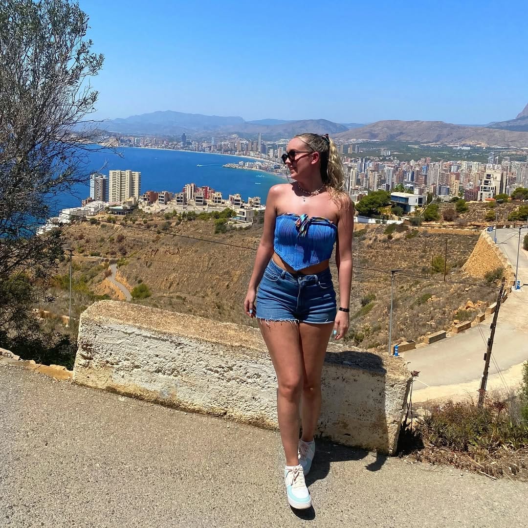 Post 8 by 𝓢𝓱𝓪𝓷𝓷𝓸𝓷 𝓢𝓽𝓮𝔀𝓪𝓻𝓽 on Instagram (image)