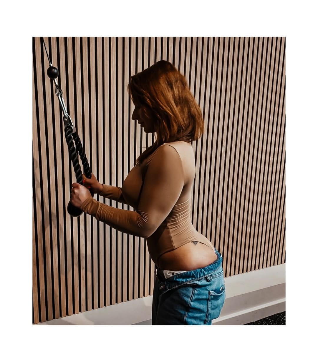 Post 10 by Jana Slosarova PT on Instagram (image)