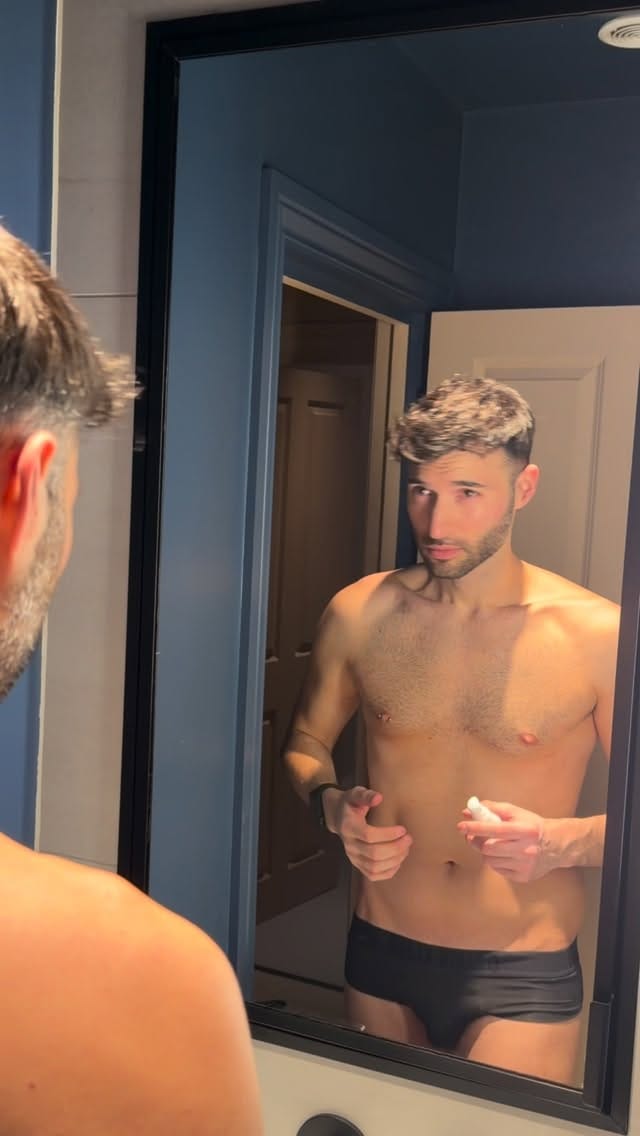 Post 8 by Aram Simonpour on Instagram (video)