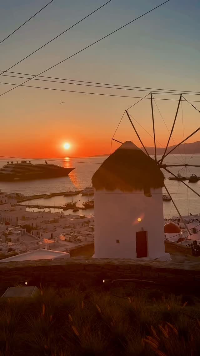 Post 2 by too.vogue.anyway I Annette | Travel Fashion Luxury 💎 on Instagram (video)