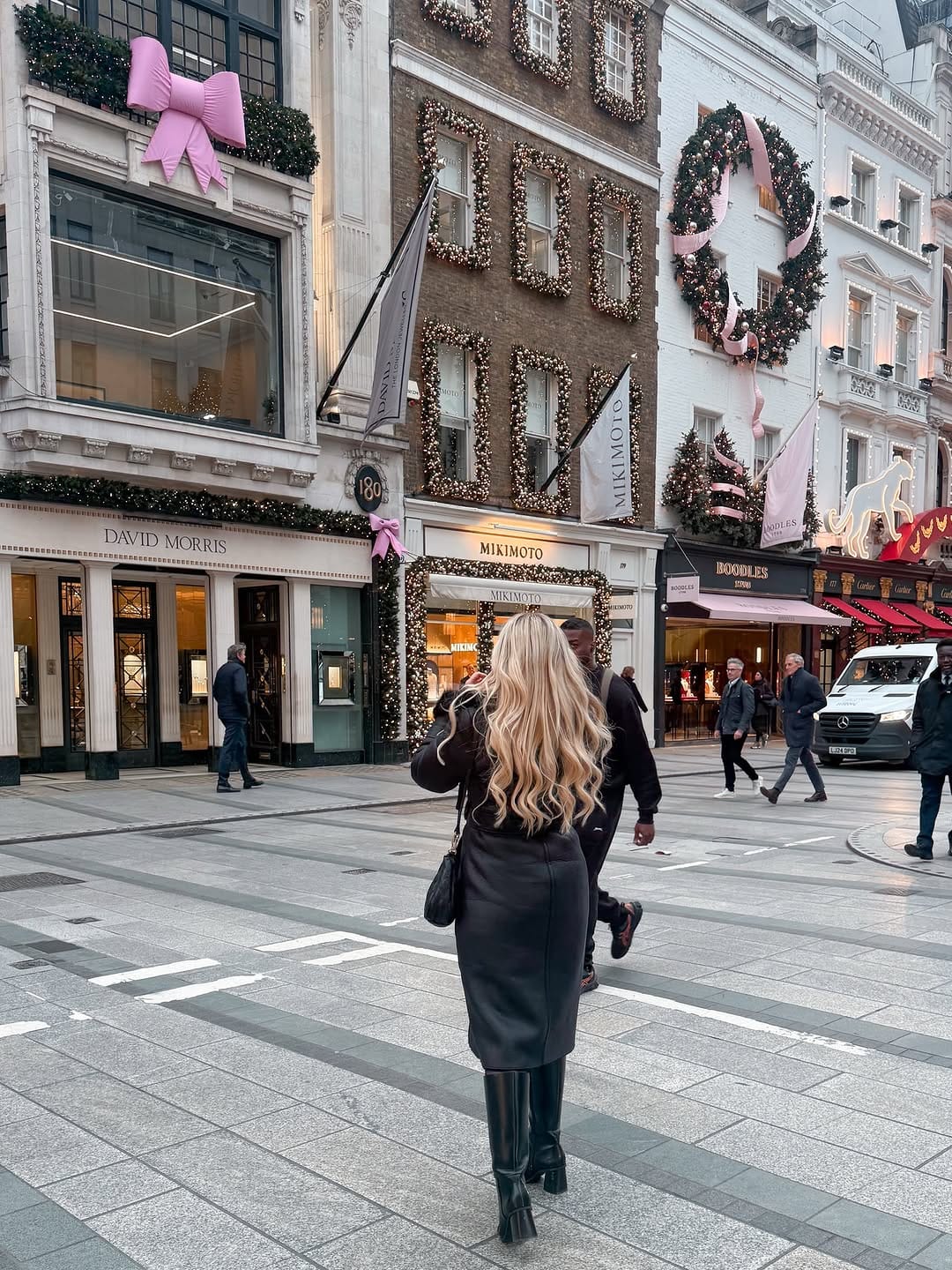 Post 3 by Lauren Jane on Instagram (carousel)