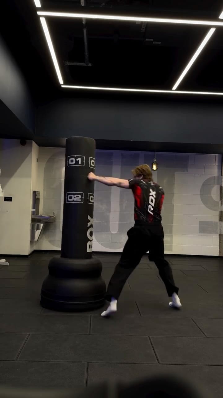 Post 1 by Roman Baranov on Instagram (video)