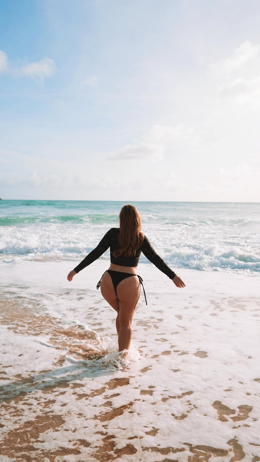 Post 2 by 𝐏𝐎𝐋𝐋𝐘 𝐅𝐑𝐈𝐄𝐑 on Instagram (video)