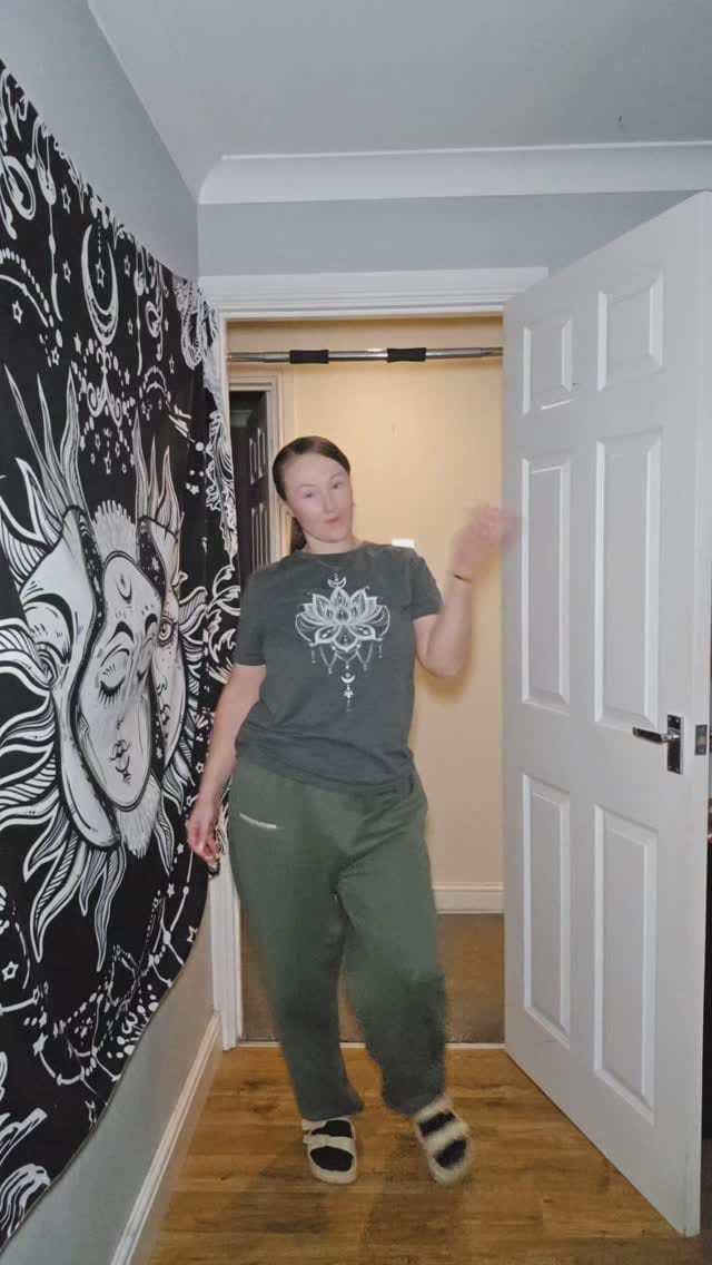 Post 2 by 🧿🍀IRISH🍀🧿 on Instagram (video)