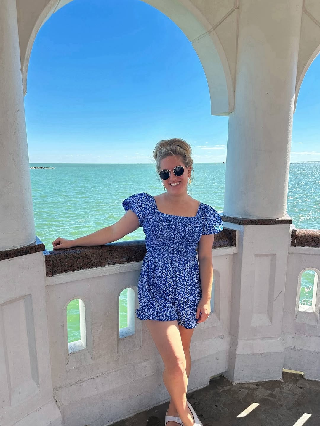Post 1 by 𝑴𝒚𝒌𝒂𝒚𝒍𝒂🌺 on Instagram (carousel)