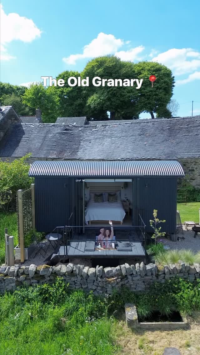 Post 6 by Shannon Ellis on Instagram (video)