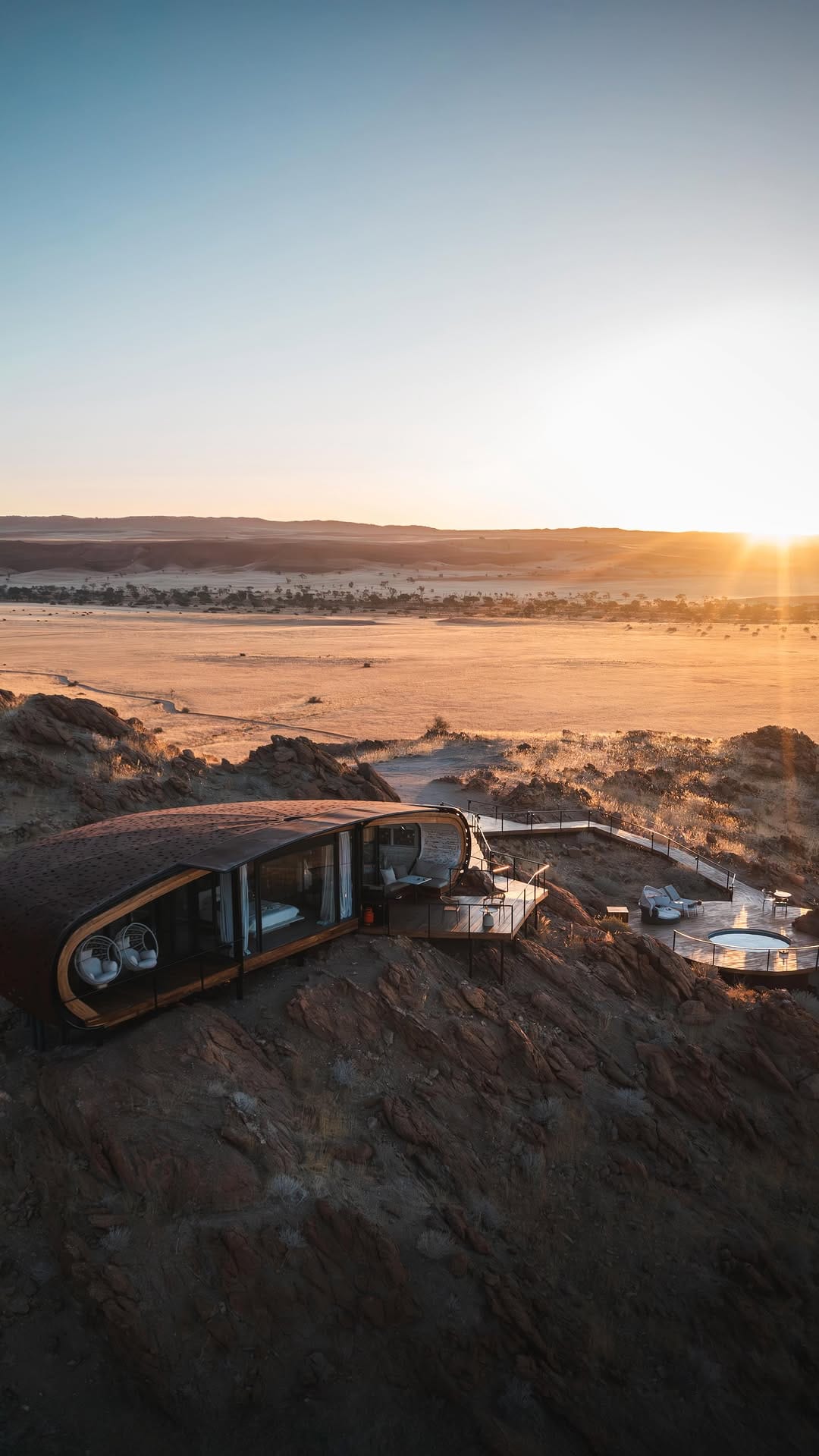Post 5 by Teresa & Ñete  |  Digital Nomads on Instagram (video)