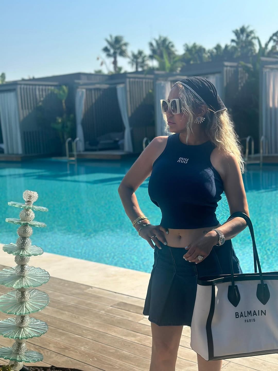 Post 4 by ESRA ERSOY on Instagram (carousel)