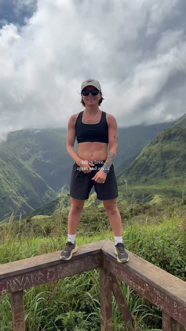 Post 5 by Genevieve Lacombe on Instagram (video)