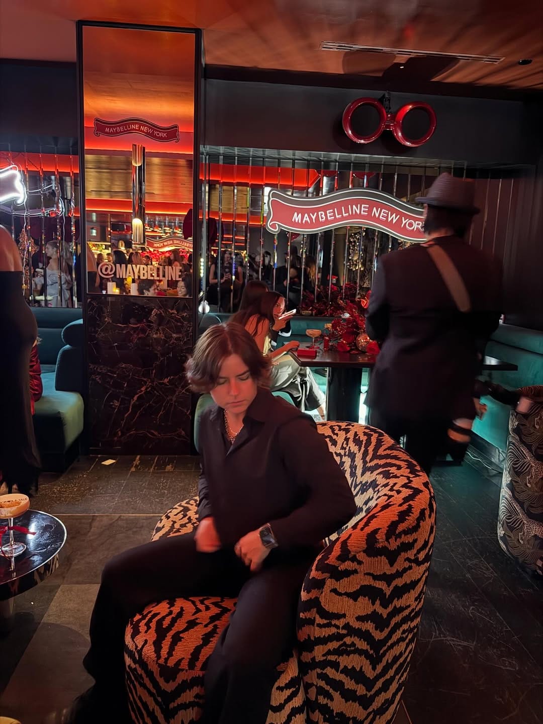 Post 4 by Genevieve Lacombe on Instagram (carousel)