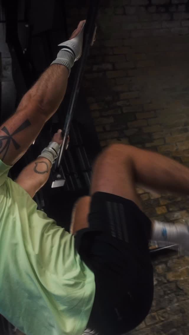 Post 5 by CrossFit Putney on Instagram (video)