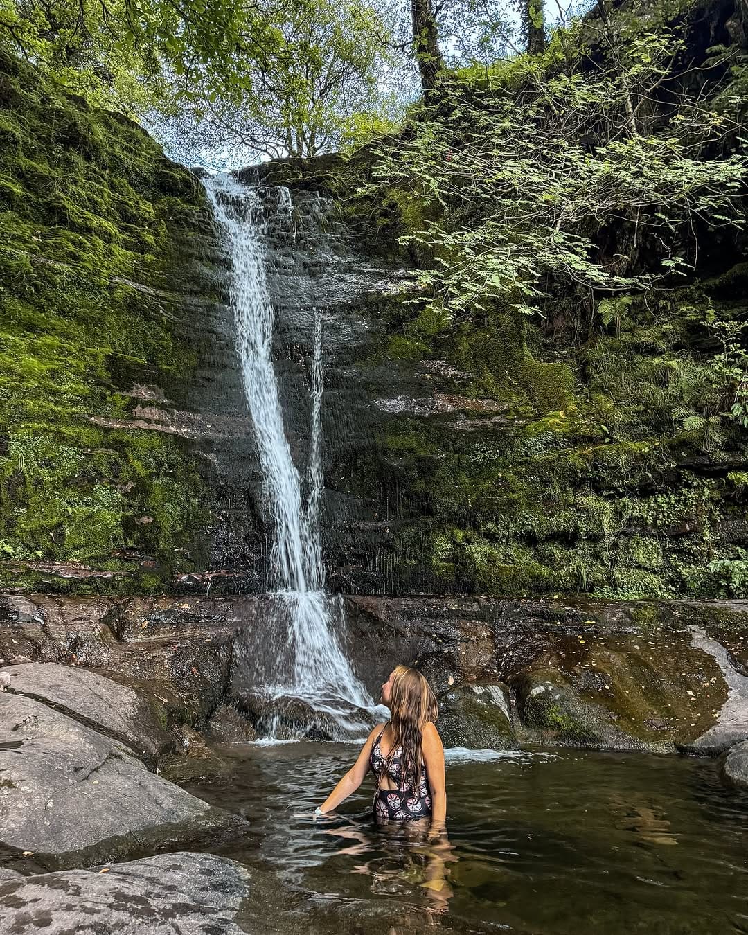 Post 7 by Caz Price 🌞 Travel & Adventure | Content Creator & Blogger on Instagram (carousel)