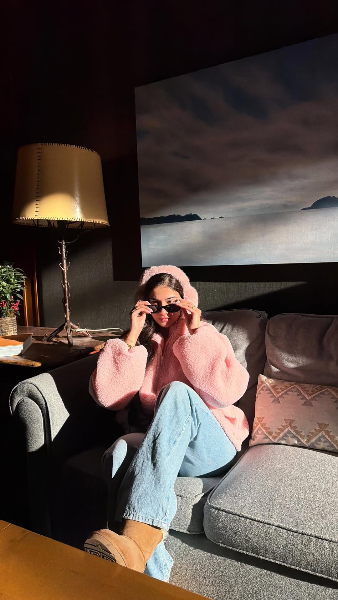 Post 7 by Mahnoor Naeem on Instagram (video)