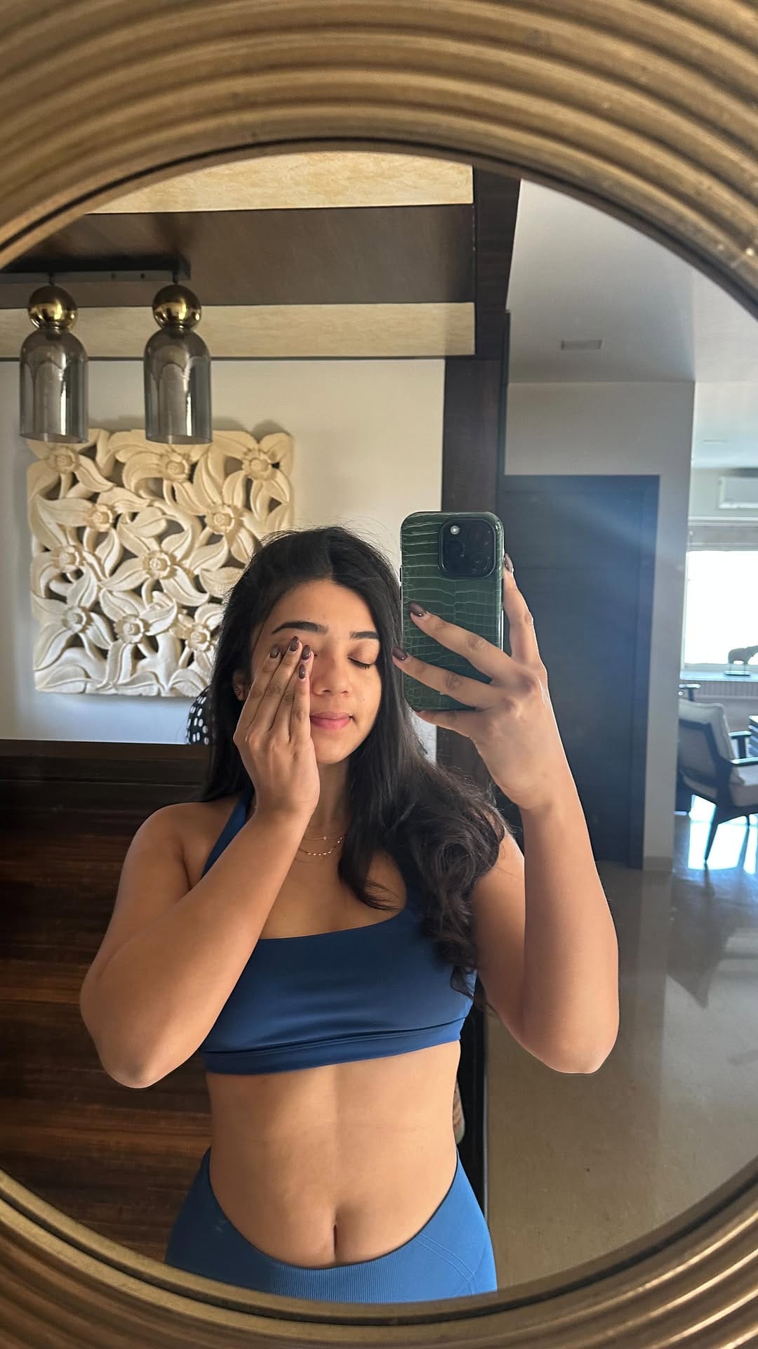 Post 7 by Anoma Shetty on Instagram (video)