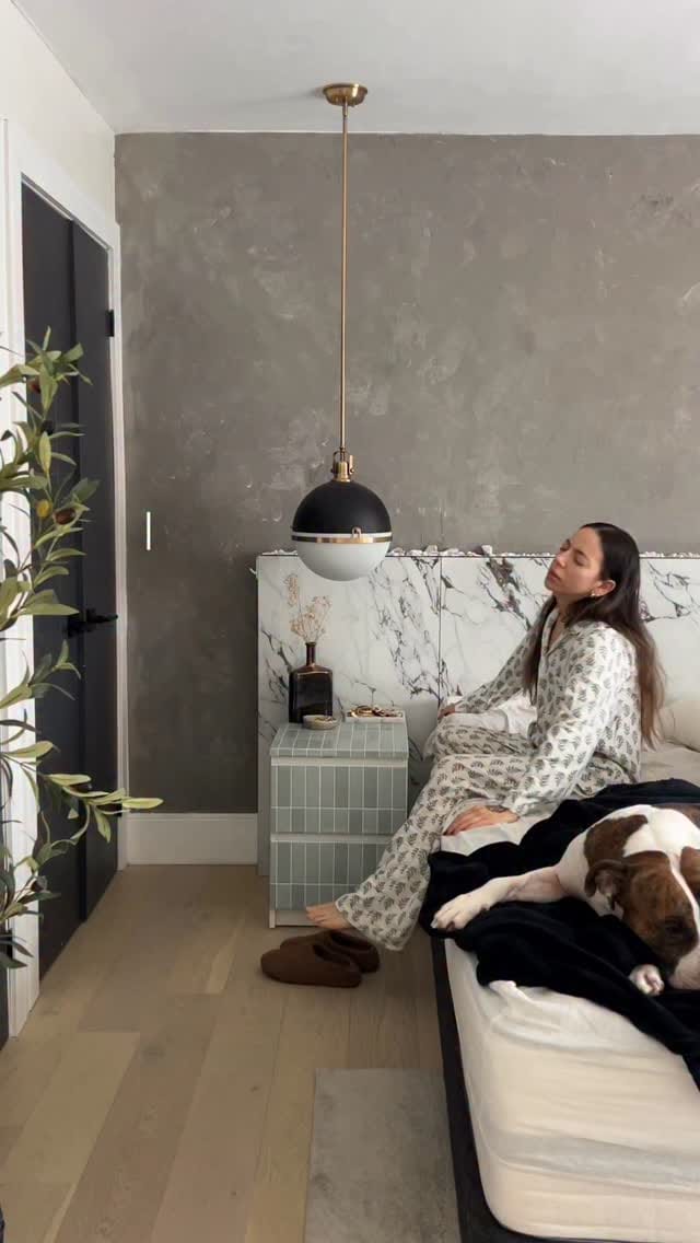 Post 1 by Katerina Coliviras on Instagram (video)
