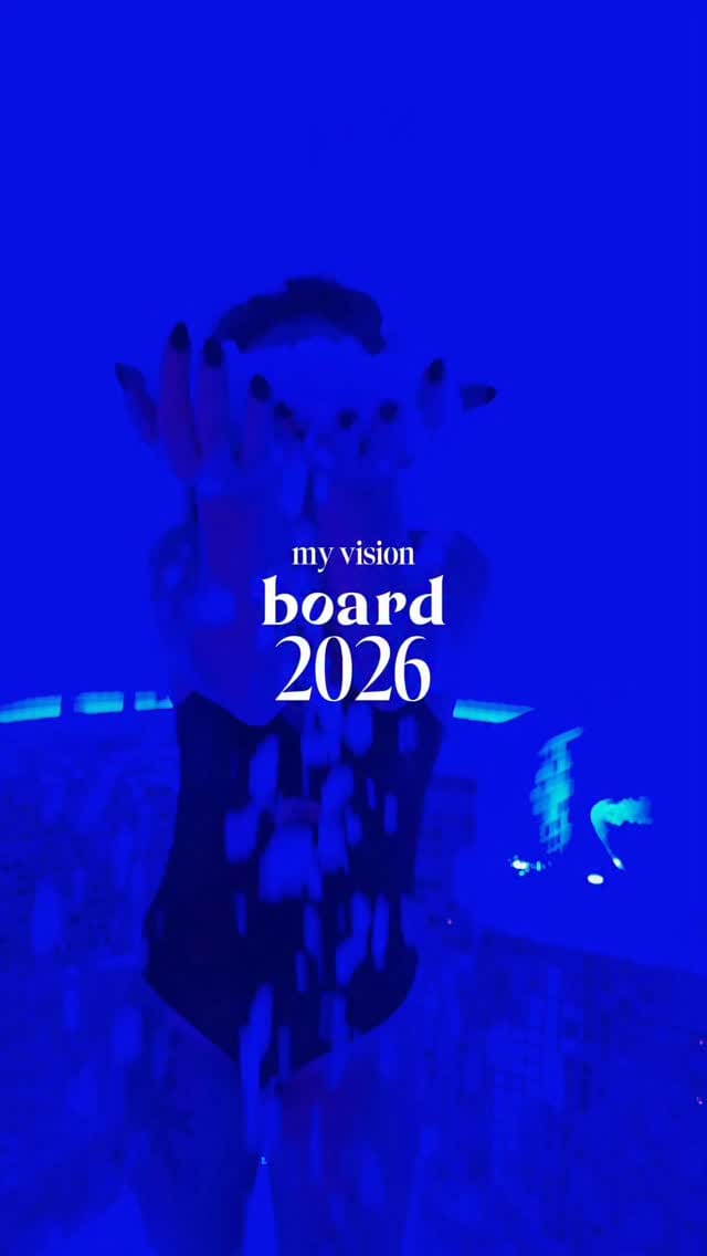 Post 6 by Ana Sheppard on Instagram (video)
