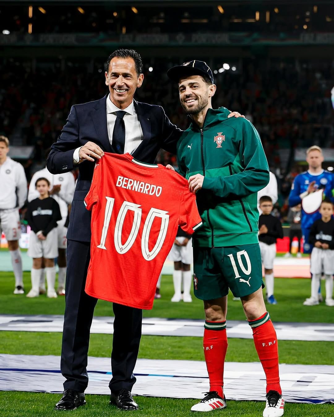 Post 10 by Bernardo Carvalho E Silva on Instagram (image)