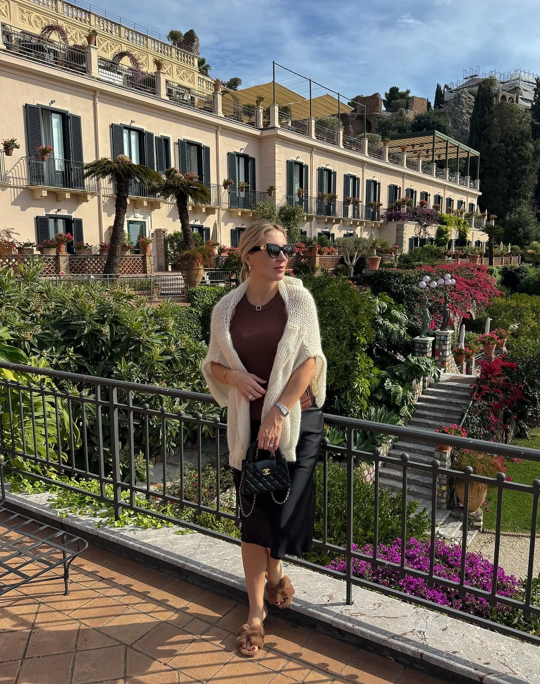 Post 6 by INDRA| TRAVEL & LIFE STYLE ☀️🥂 on Instagram (carousel)