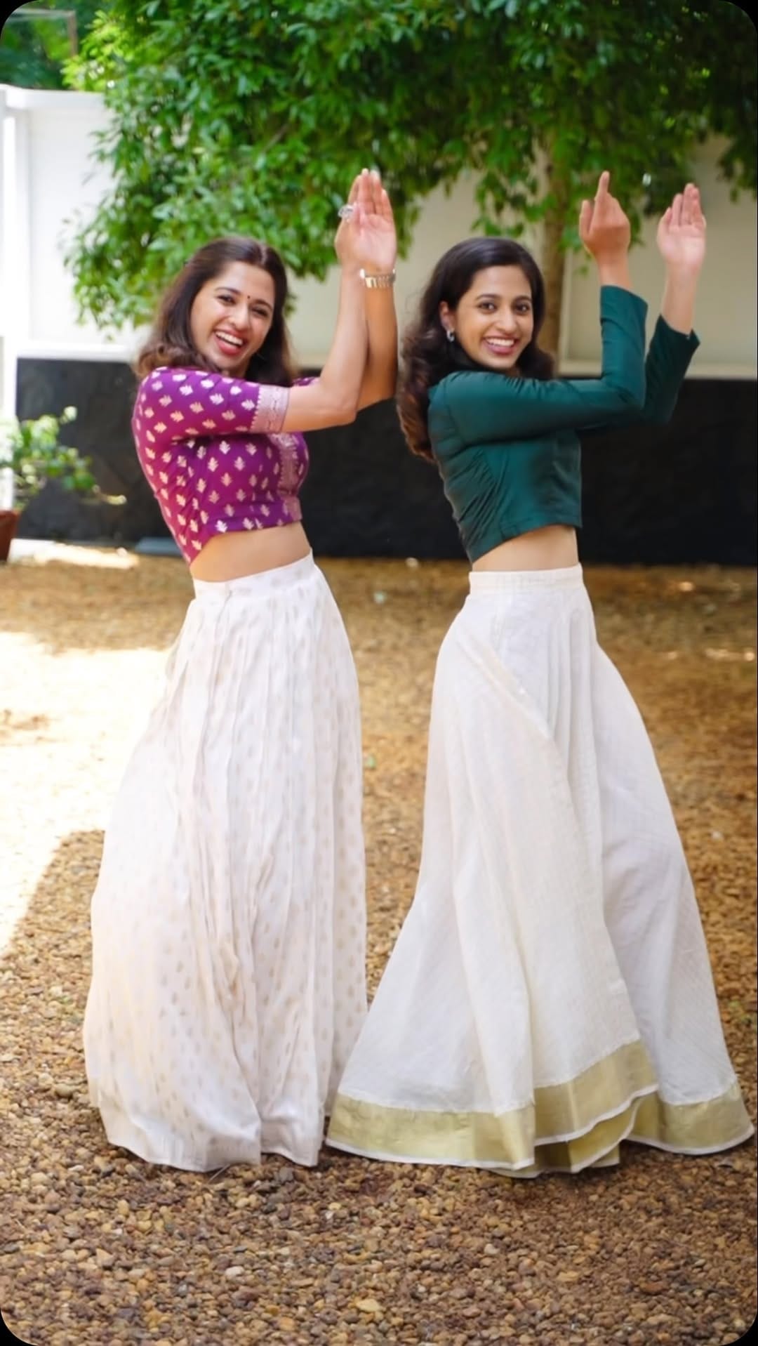 Post 10 by Amrutha Raju on Instagram (video)